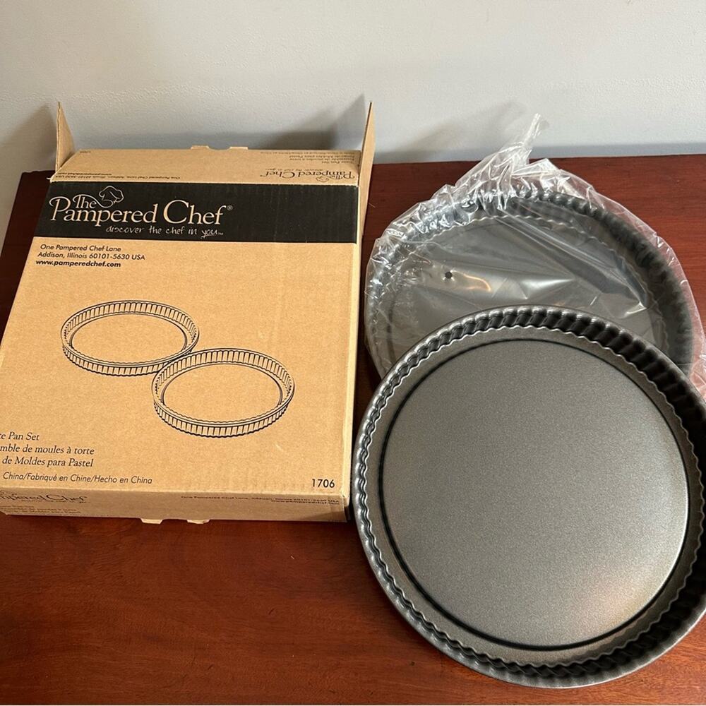 Pampered Chef #1706 Torte Pan Set of 2 Baking Kitchen Bake Baking